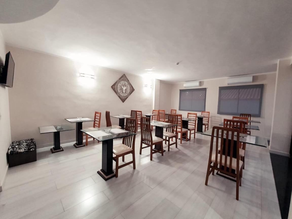 Charles Hotel Porto Ferreira Exterior photo