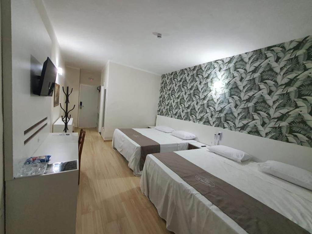 Charles Hotel Porto Ferreira Exterior photo